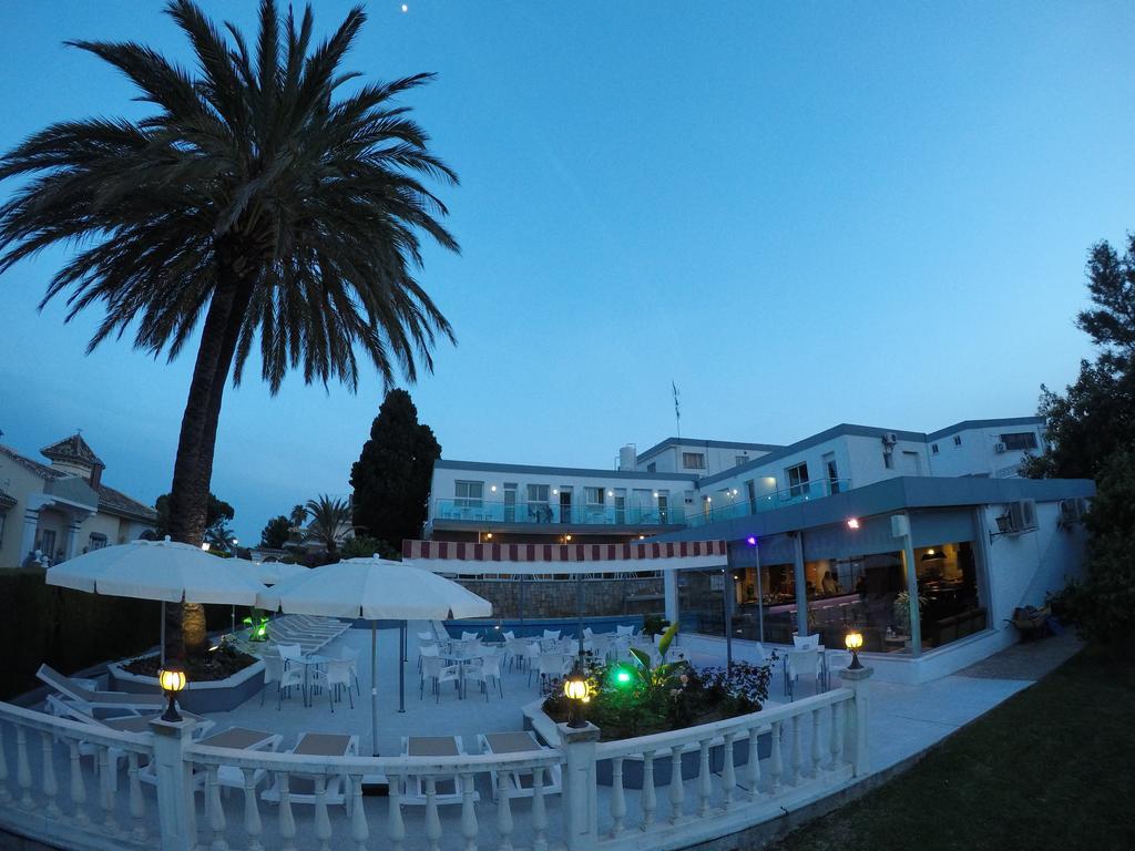 Complejo Rosales Hotel